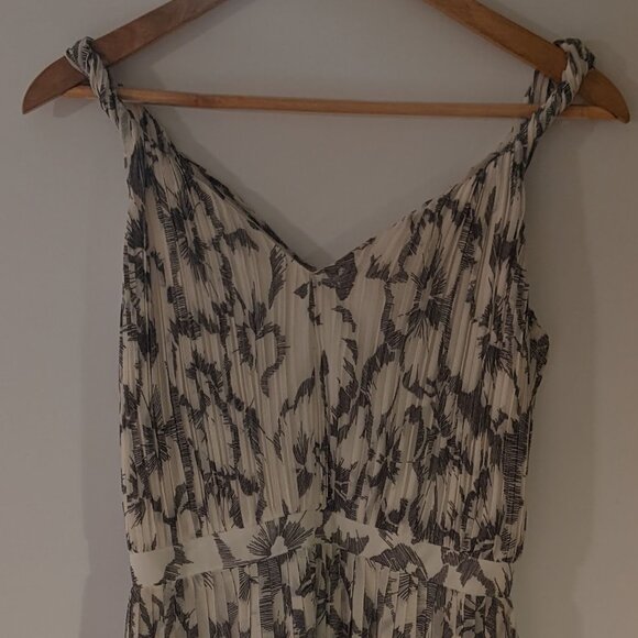 Banana Republic Dress - Picture 1 of 2